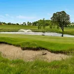 בית נופש At Himmerland Golf & Farsø