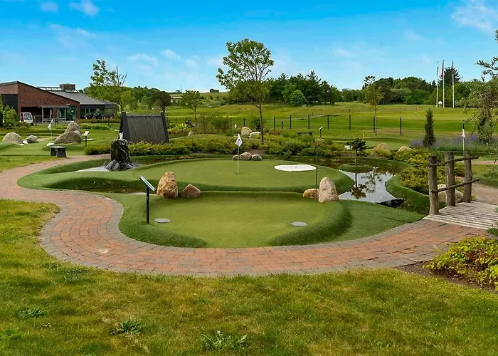 At Himmerland Golf &